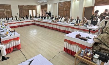 ভেঙে মোর ঘরের চাবি..গান গাইতে গাইতে রিজভী সাহেব তালা ভাঙলেন কি-না ..: শেখ হাসিনা