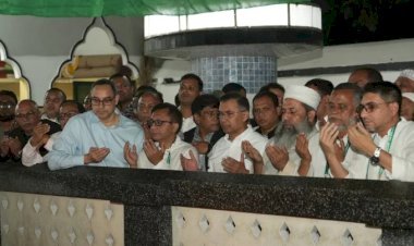 প্রথম নির্বাচনী সভায় কোন দলের নেতা কোথায় কি বললেন?