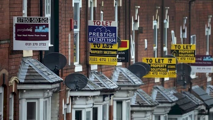 ইংল্যান্ডে বেসরকারি ভাড়ার ঘর ঠিকভাবে বাসযোগ্য করার সময় ২০৩৫ পর্যন্ত পিছিয়েছে