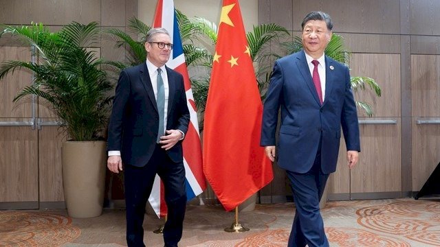বৈশ্বিক চ্যালেঞ্জ মোকাবিলায় চীনের সঙ্গে ঘনিষ্ঠ সম্পর্ক চায় যুক্তরাজ্য