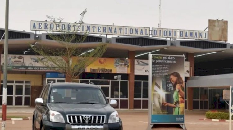 নাইজারে বিমানবন্দর হামলায় ২০ নিহত, অস্থিরতা ছড়িয়ে পড়েছে