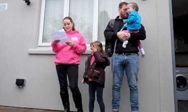 রিফর্ম ইউকে আর বাতিল করবে না দুই‑সন্তান বেনিফিট ক্যাপ