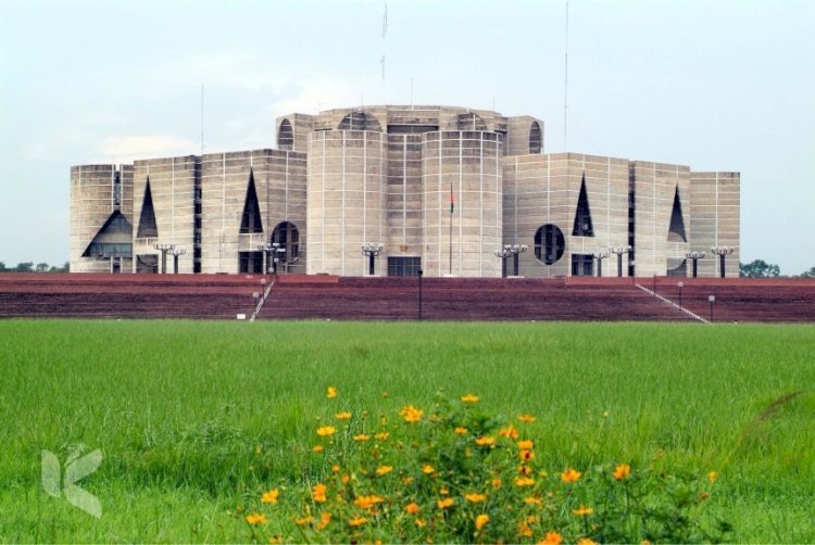 ১৬ ফেব্রুয়ারি সকালে নবনির্বাচিত এমপিদের  ও বিকালে নতুন মন্ত্রীসভার শপথ