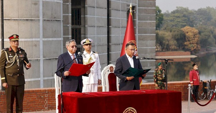 গণতন্ত্রের নতুন অধ্যায়: ১১তম প্রধানমন্ত্রী হিসেবে তারেক রহমানের শপথ, ৬০ জনের পূর্ণাঙ্গ তালিকা প্রকাশ