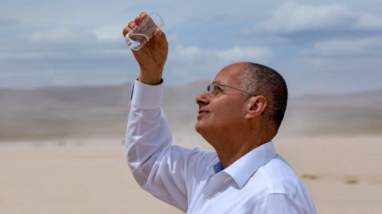 মরুভূমির বাতাস থেকে বিশুদ্ধ পানি: নোবেলজয়ী ওমর ইয়াগির যুগান্তকারী আবিষ্কার