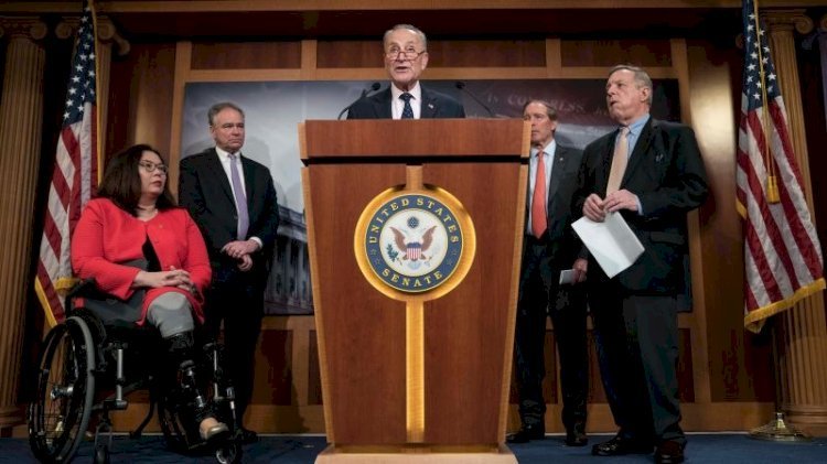 দলীয় বিভাজনে ইরান যুদ্ধ নিয়ে সিনেটে ট্রাম্পের পক্ষে ভোট