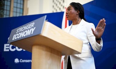 মধ্যপ্রাচ্যে ট্রাম্পের নীতি নিয়ে ব্রিটিশ রাজনীতিতে তুমুল সমালোচনার ঝড়