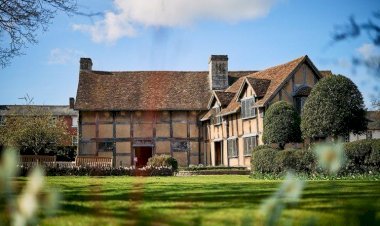 কবি ও নাট্যকার শেক্সপিয়ারের পারিবারিক ঐতিহাসিক বাড়ি হুমকির মুখে