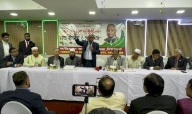 বিমানবন্দর ও ইমিগ্রেশনে প্রবাসী শ্রমিকদের হয়রানি বন্ধে উদ্যোগ নিয়েছে সরকার : মন্ত্রী আরিফুল হক