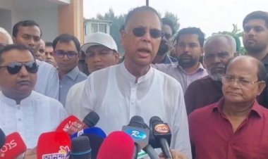 ঋণের বোঝায় আগামীতে সরকারি কর্মকর্তা-কর্মচারীদের বেতন দেওয়াও কঠিন হতে পারে: বিদ্যুৎমন্ত্রী