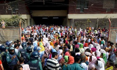 মধ্যপ্রাচ্যের যুদ্ধের ধাক্কায় ৬ লাখ চাকরি ঝুঁকিতে, দারিদ্র্যের ফাঁদে আরও ১২ লাখ : বিশ্ব ব্যাংক