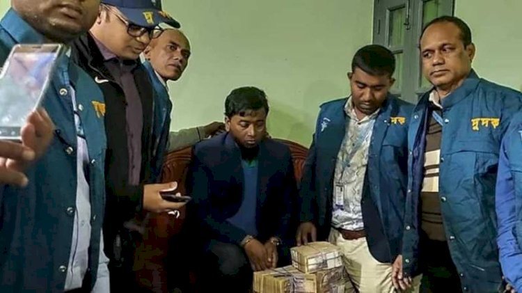 ঘুষের অঙ্ক ১৩ কোটি টাকা! দুই দিনেই ৮০৪ অভিযোগে উঠে এল দুর্নীতির ভয়াবহ চিত্র