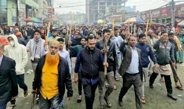 সাত মাসে বাংলাদেশের হিসাব: নিরাপত্তা কোথায়, স্বস্তি কোথায়?