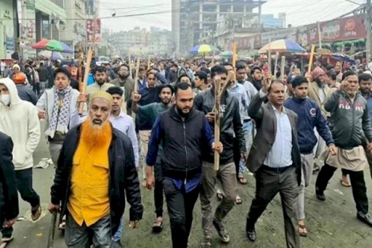 সাত মাসে বাংলাদেশের হিসাব: নিরাপত্তা কোথায়, স্বস্তি কোথায়?
